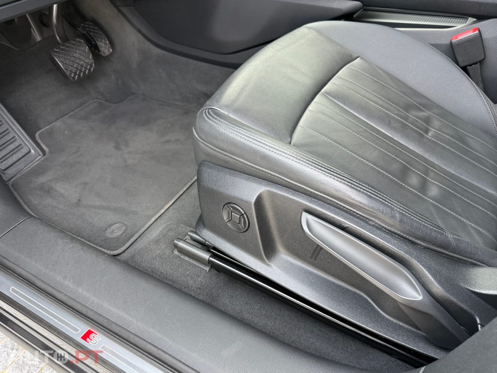 Audi E-Tron 55 quattro S line