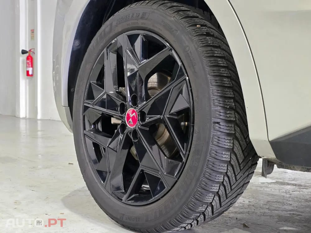 DS DS4 E-TENSE 225 PERFORMANCE LINE+