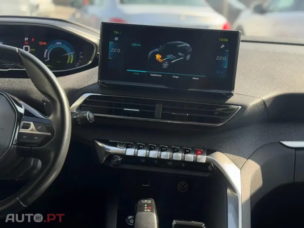 Peugeot 3008 4 Hybrid High Power