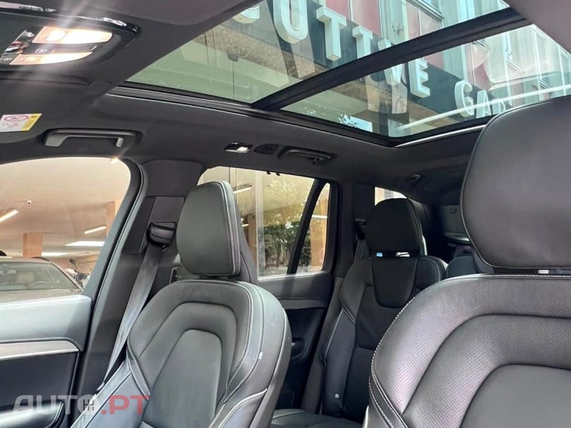 Volvo XC90 2.0 T8 PHEV R-Design AWD