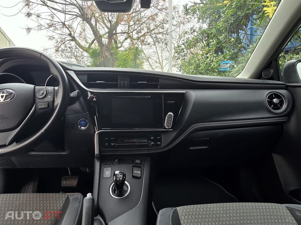 Toyota Auris Touring Sports TS 1.8