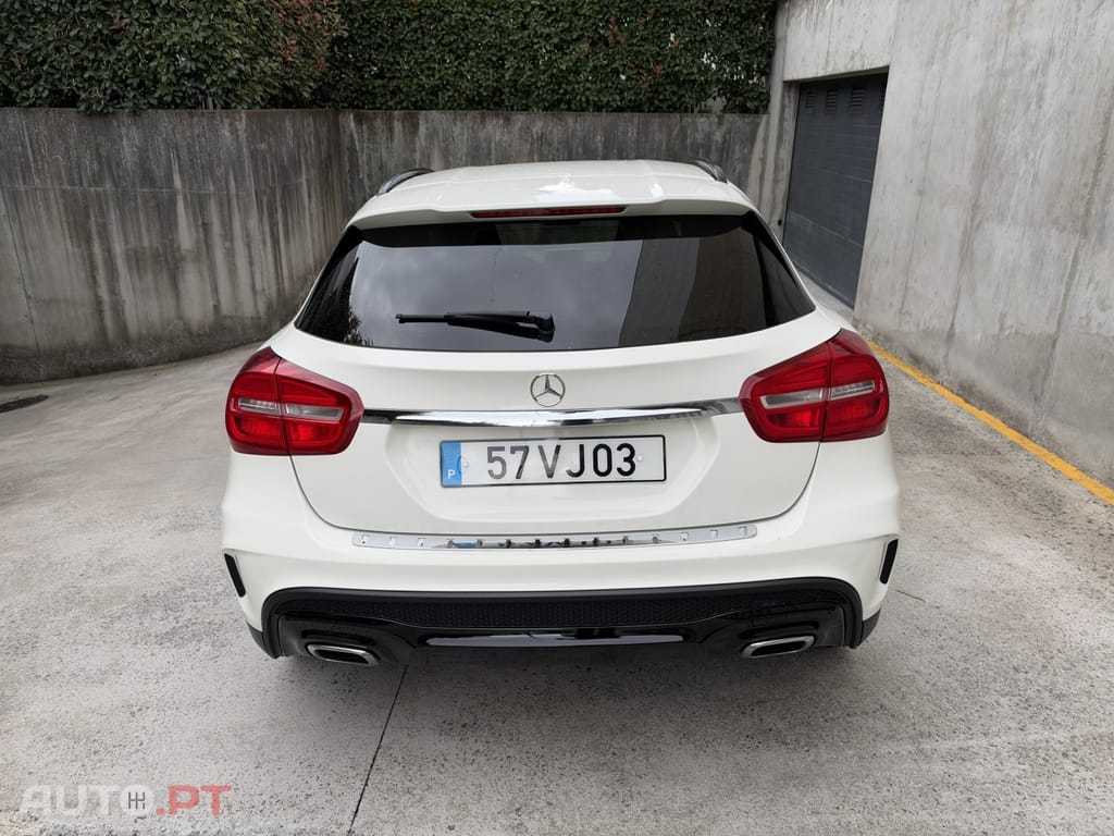 Mercedes-Benz GLA 200 CDi AMG Line
