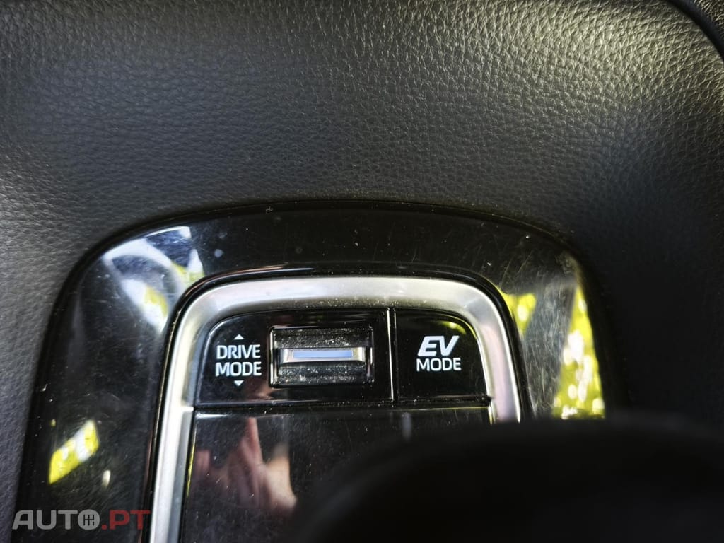 Toyota Corolla 1.8 Hybrid Comfort+P.Sport