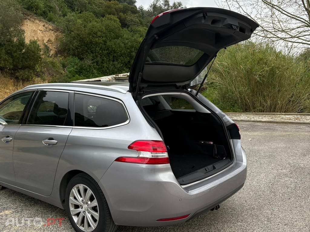 Peugeot 308 SW Puretech