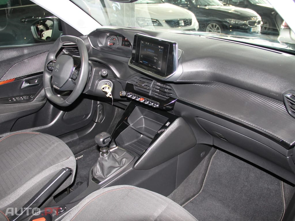 Peugeot 2008 1.5 BlueHDi Active Pack