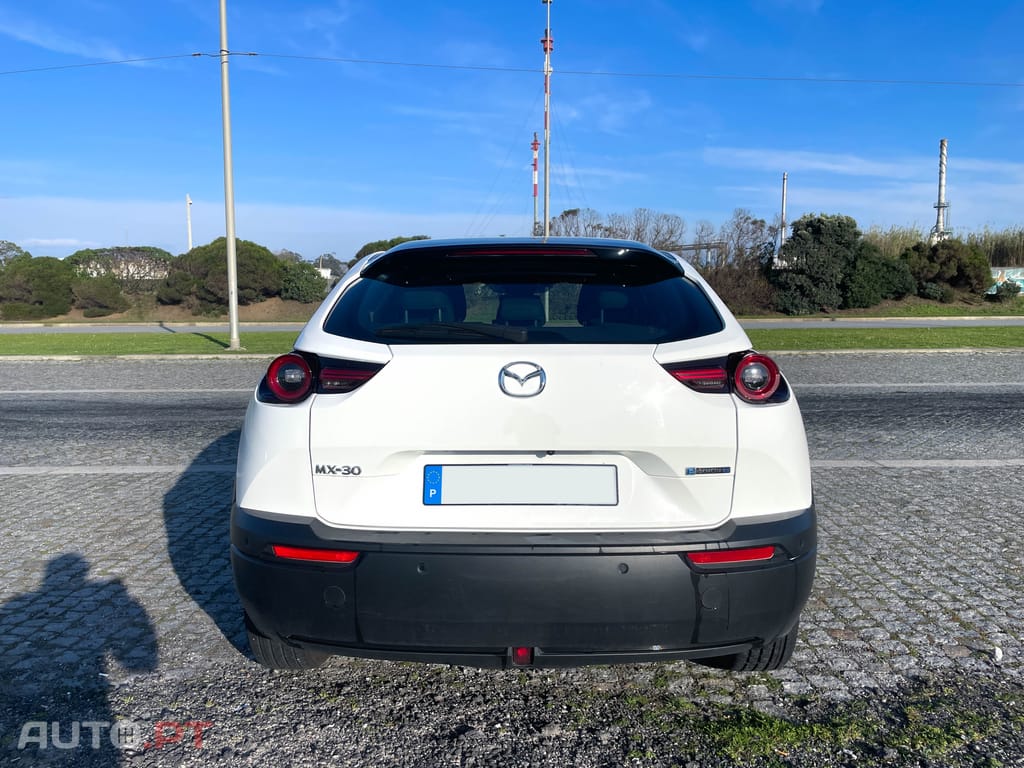 Mazda MX-30 e-SKYACTIV