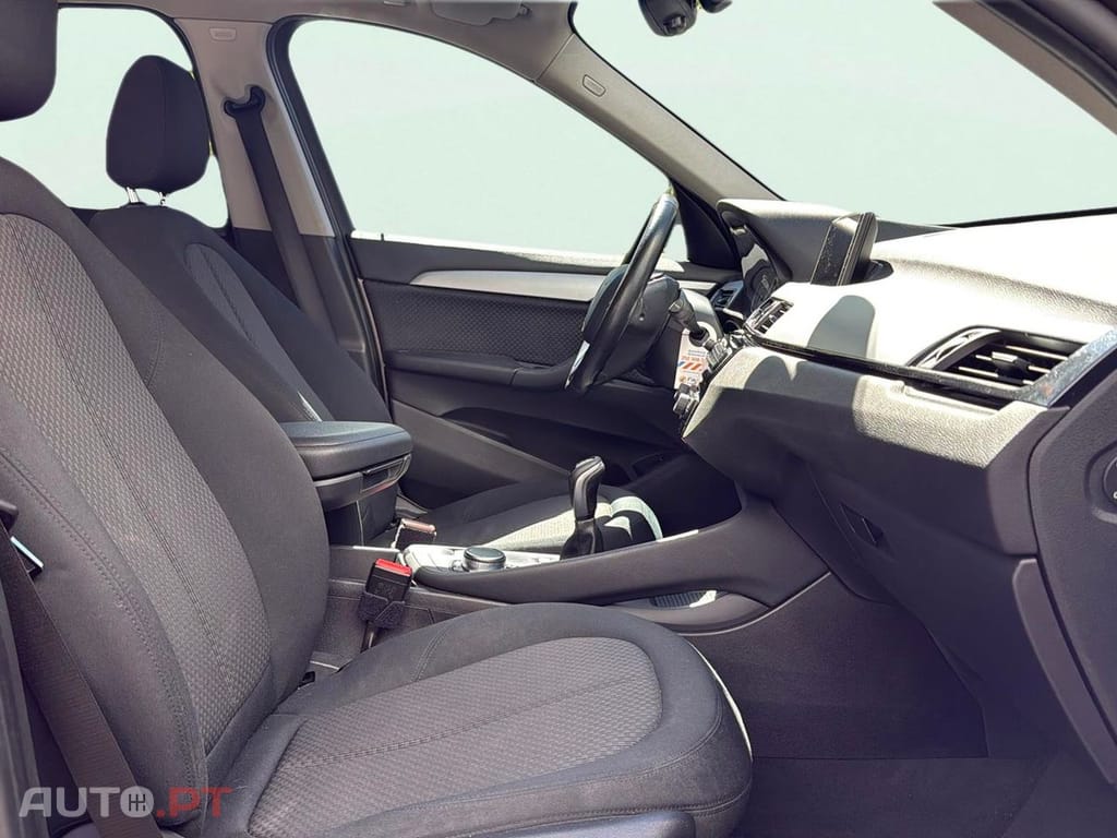 BMW X1 16 d sDrive Line Sport