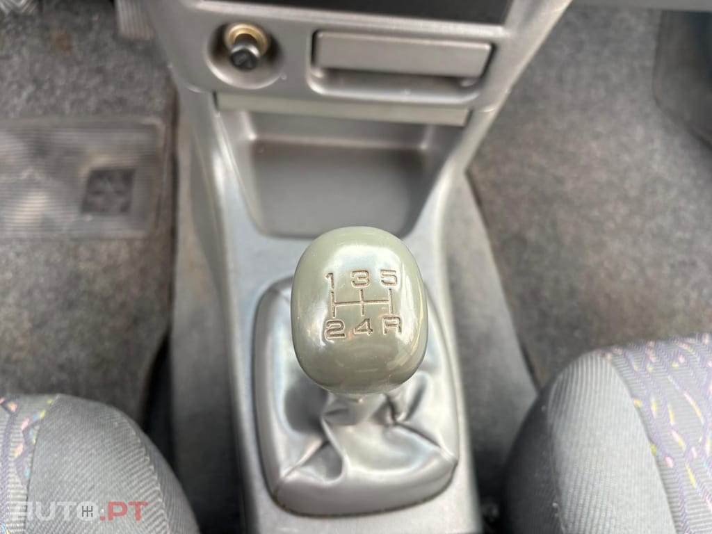 Mitsubishi Colt 1.3 GLX AC+TA