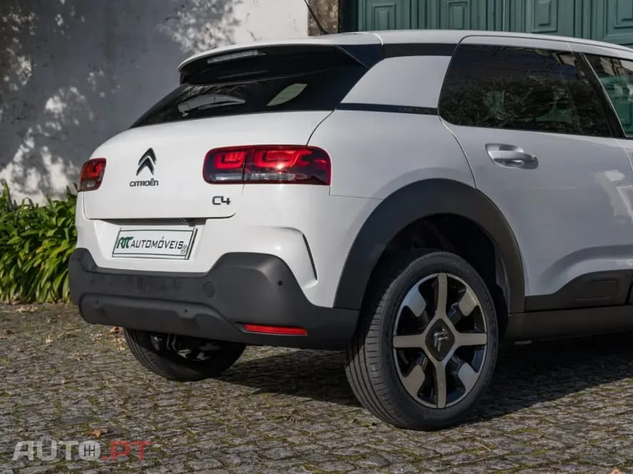 Citroen C4 Cactus 1.2 PureTech Shine