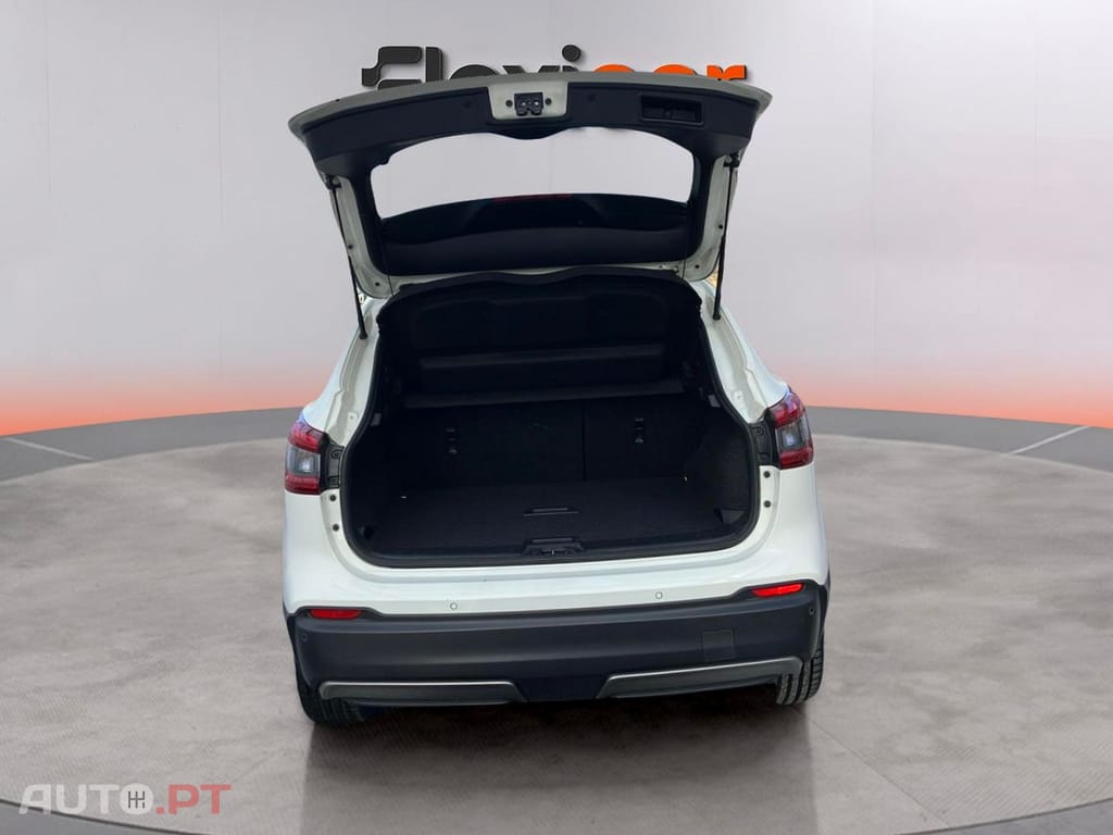 Nissan Qashqai 1.3 DIG-T Tekna
