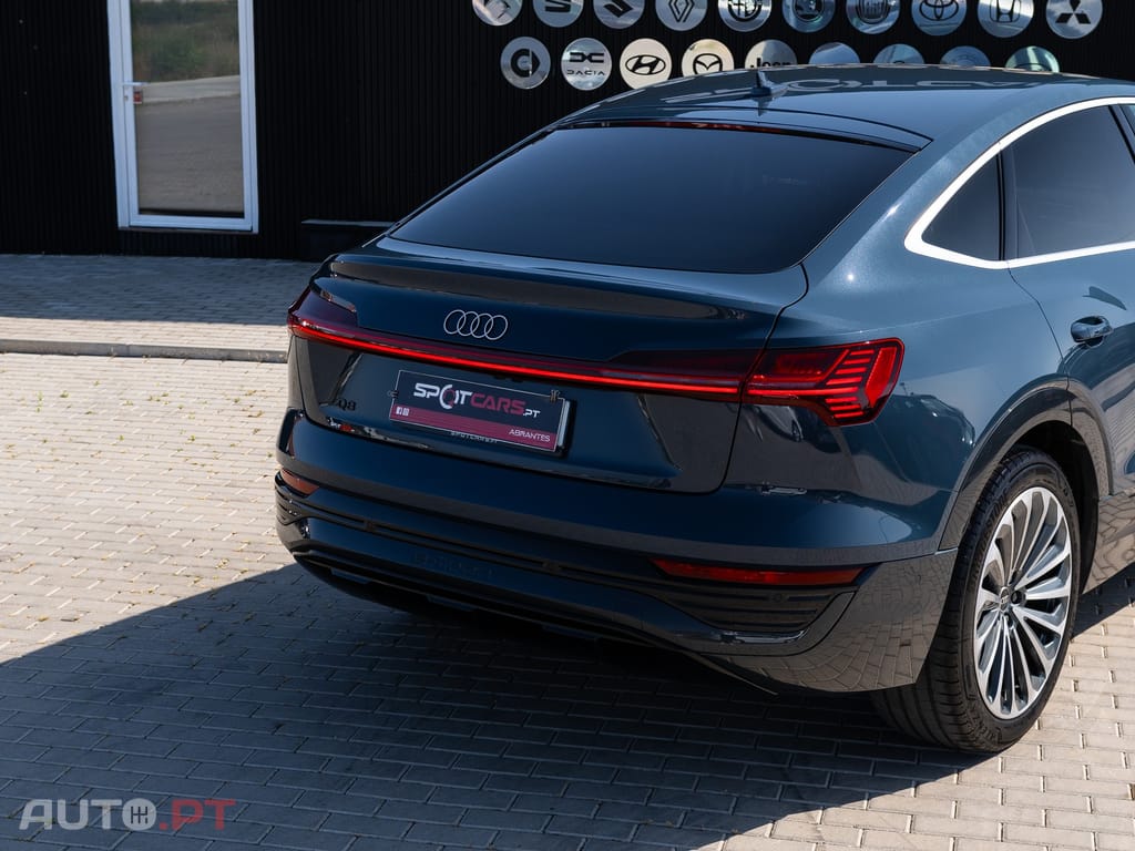 Audi Q8 E-Tron 55 quattro Advanced