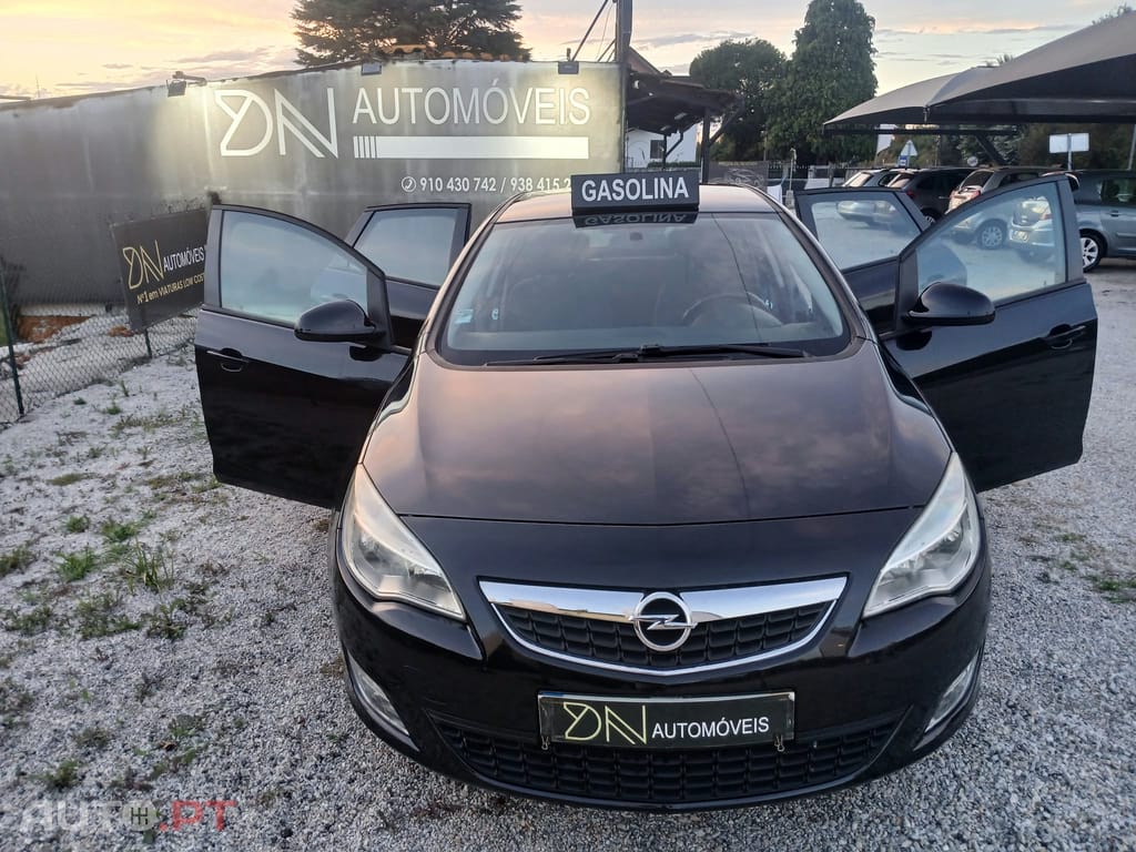 Opel Astra 1.4