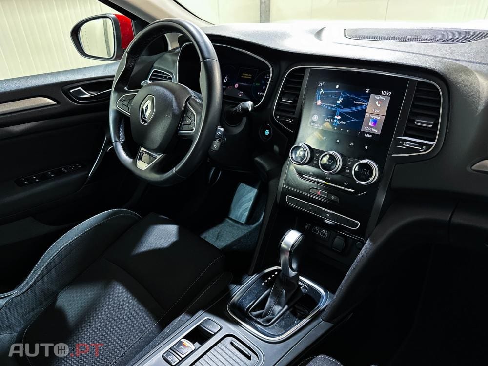 Renault Mégane ST Hybrid