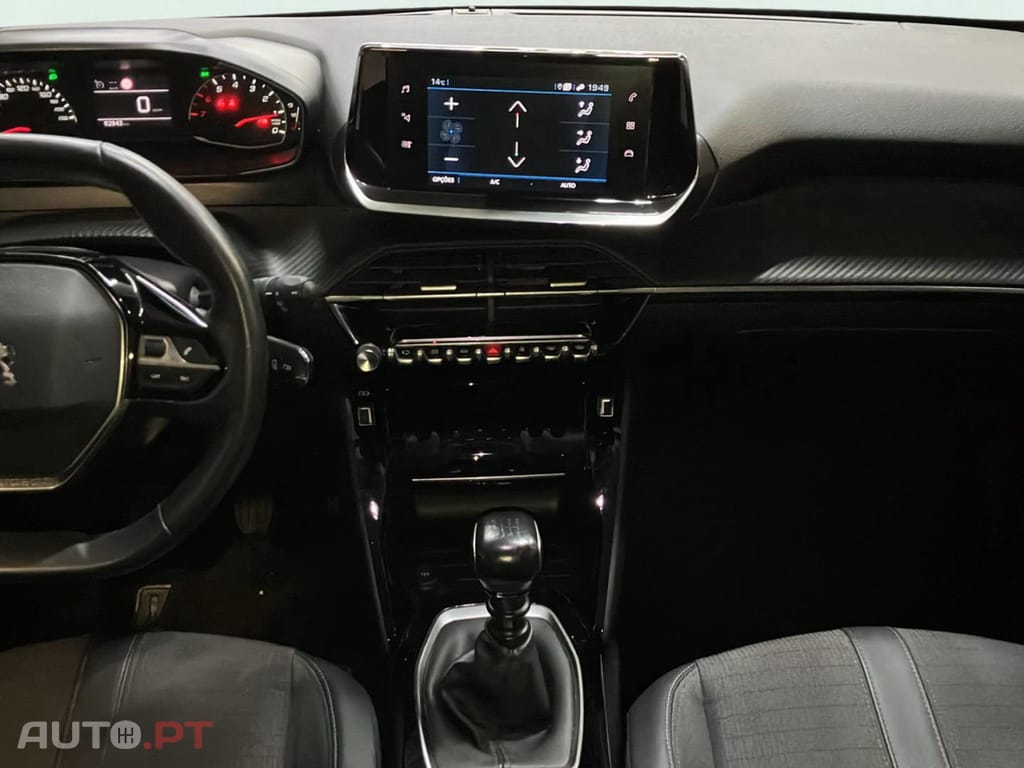 Peugeot 2008 1.2 PureTech Allure