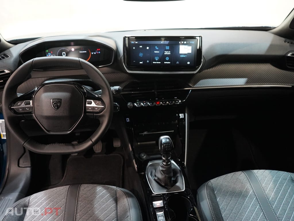 Peugeot 2008 1.2 PureTech Allure