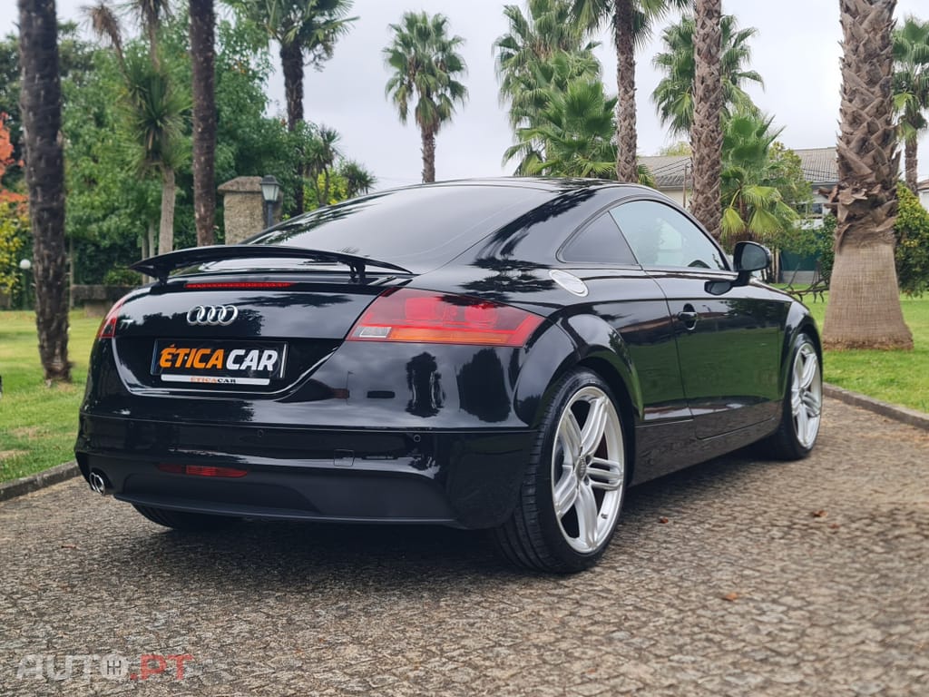 Audi TT 1.8 TFSI S-line