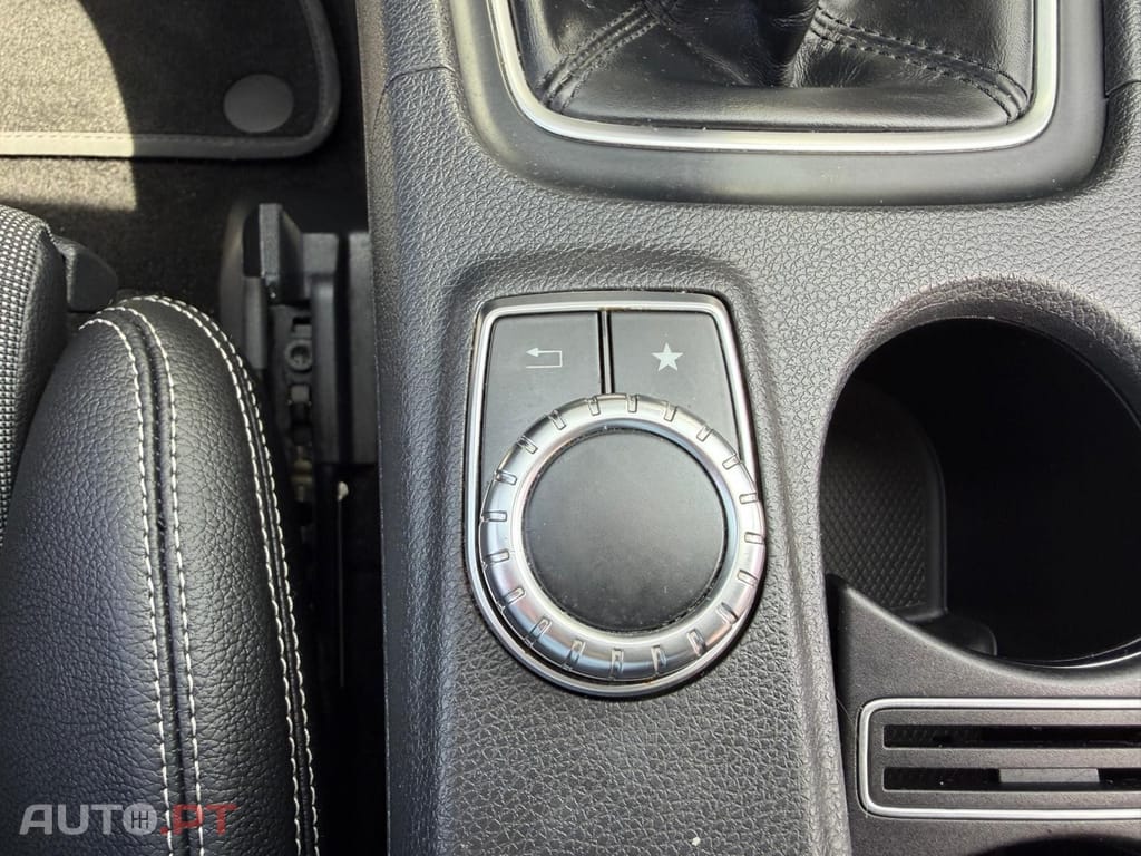 Mercedes-Benz A 180 d AMG Line