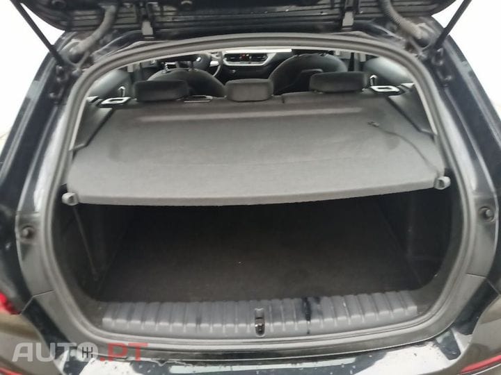 BMW 116 DA AUTO LUXURY LINE