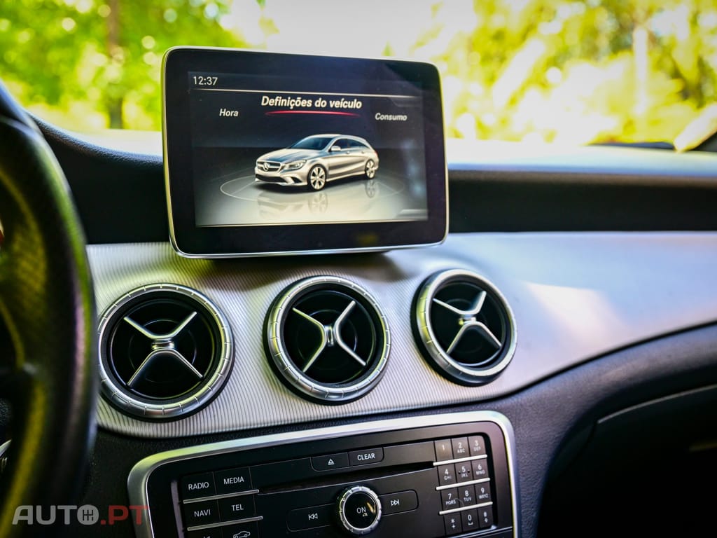 Mercedes-Benz CLA 180 Shooting Brake d BlueEFFICIENCY Edition