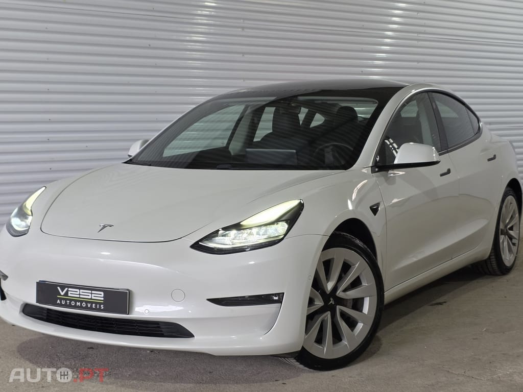 Tesla Model 3 Long Range AWD Dual Motor