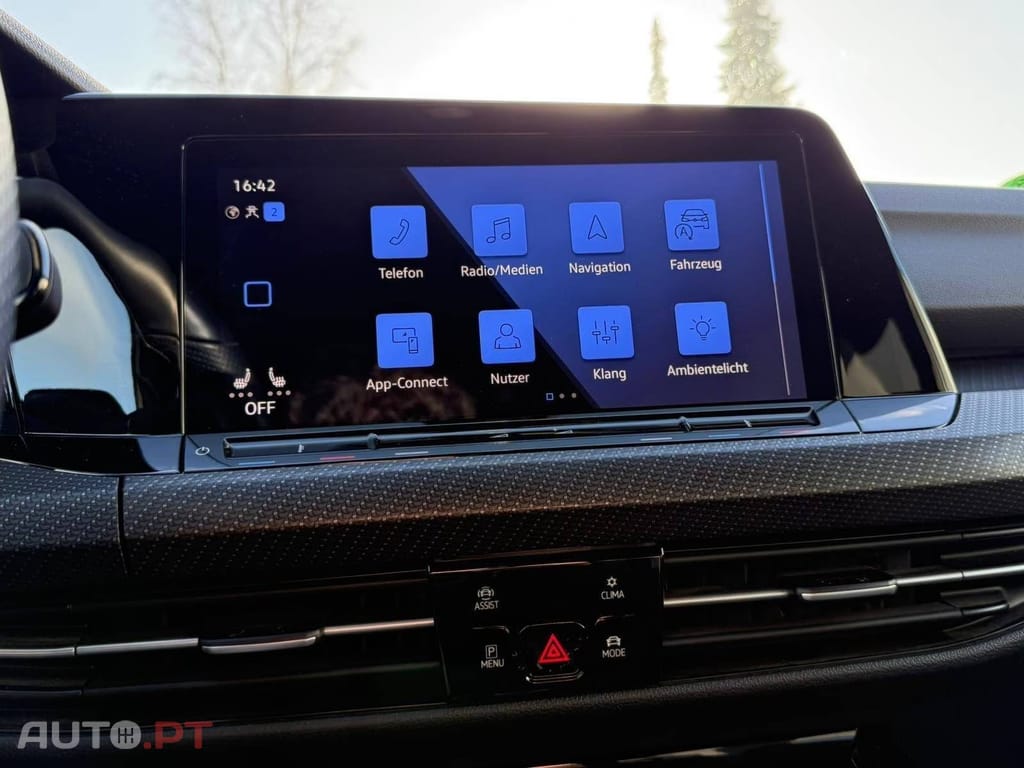 Volkswagen Golf 2.0 TSI R 4Motion