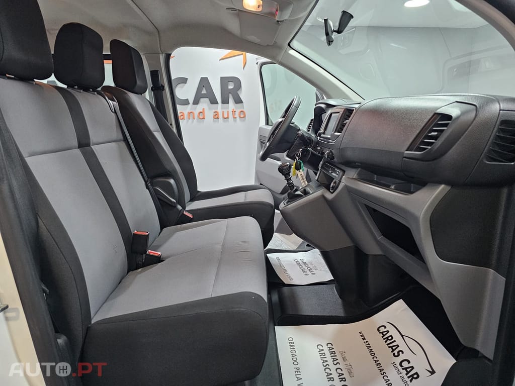 Peugeot Expert 1.5 BlueHDi L2H1 Standard