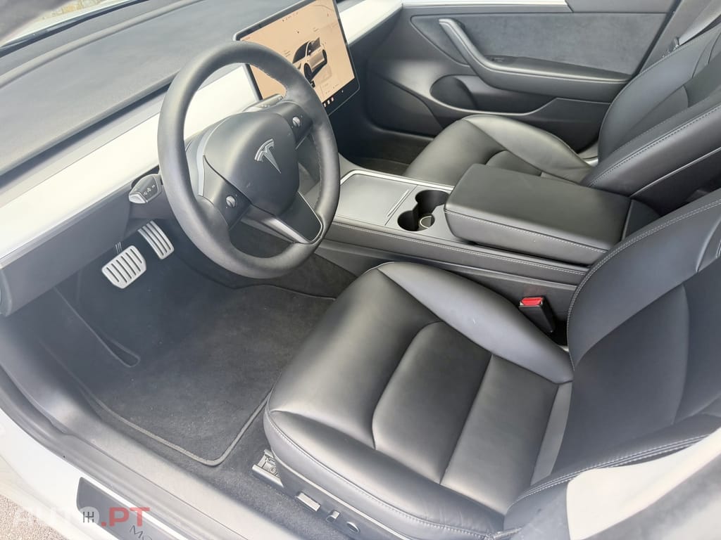 Tesla Model 3 Performance Dual Motor AWD — fotografia 19