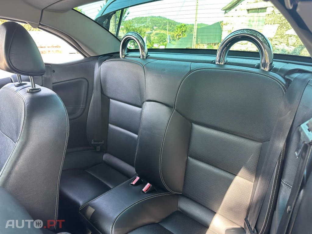 Peugeot 207 CC 1.6 VTi Active