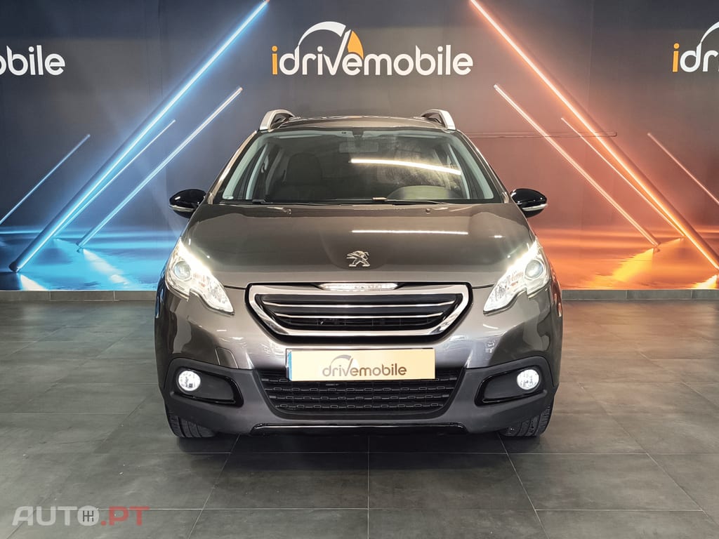 Peugeot 2008 1.2 PureTech Style