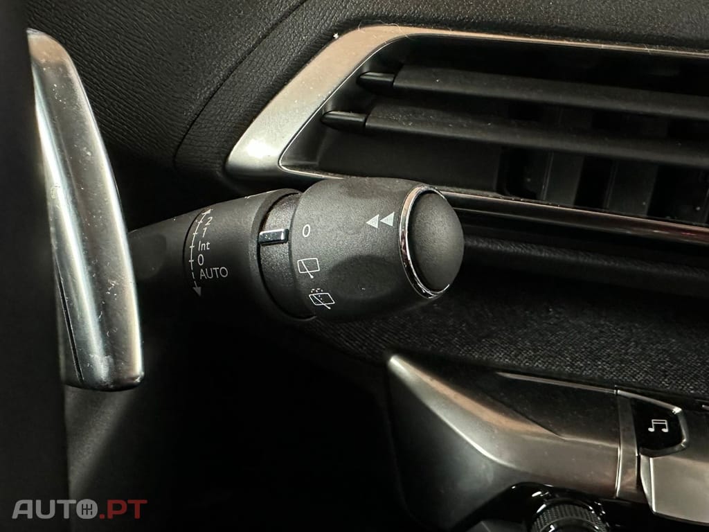 Peugeot 3008 PureTech 130 Stop & Start GPF EAT8 Allure Pack