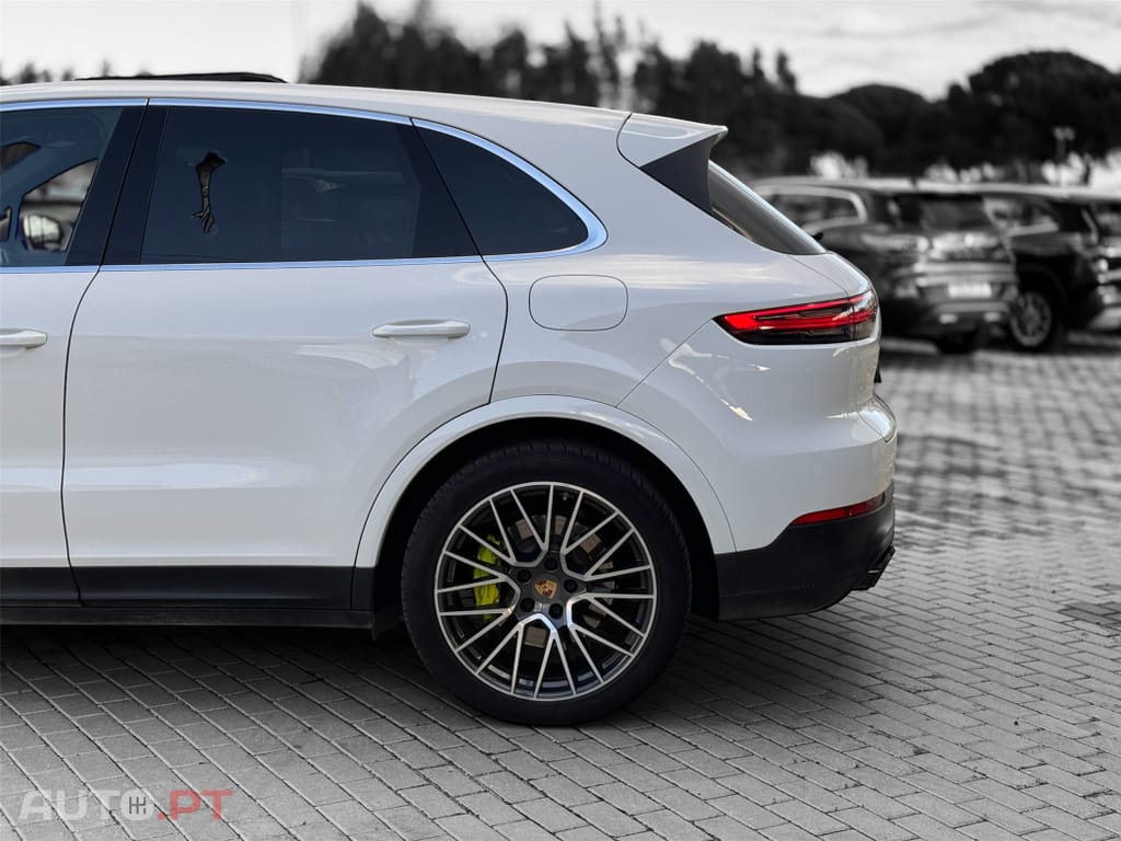 Porsche Cayenne E-Hybrid