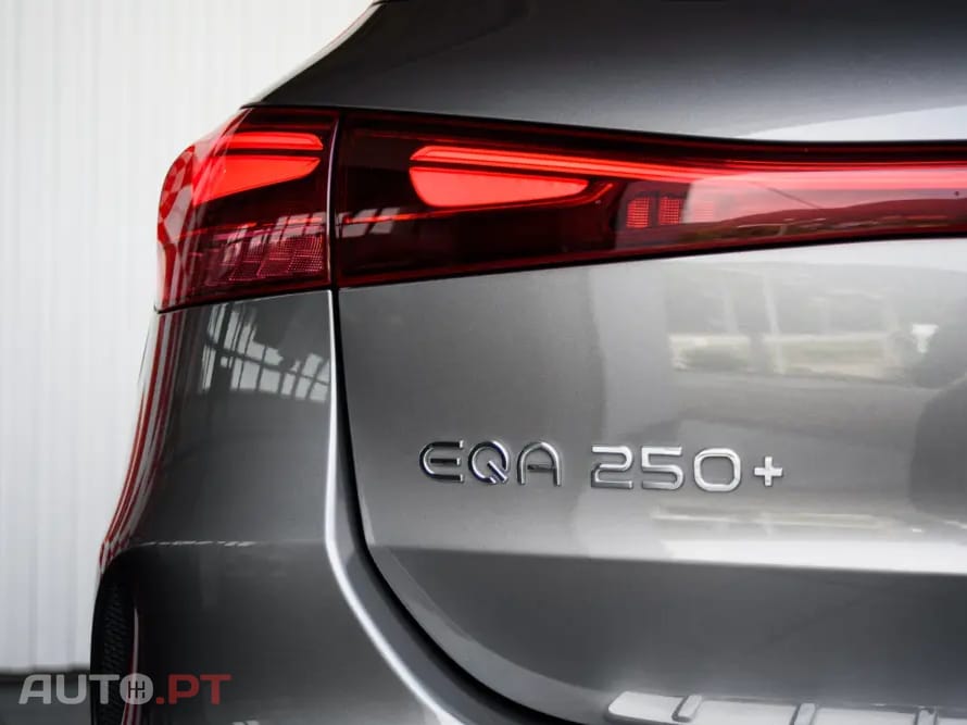 Mercedes-Benz EQA 250+ AMG Line