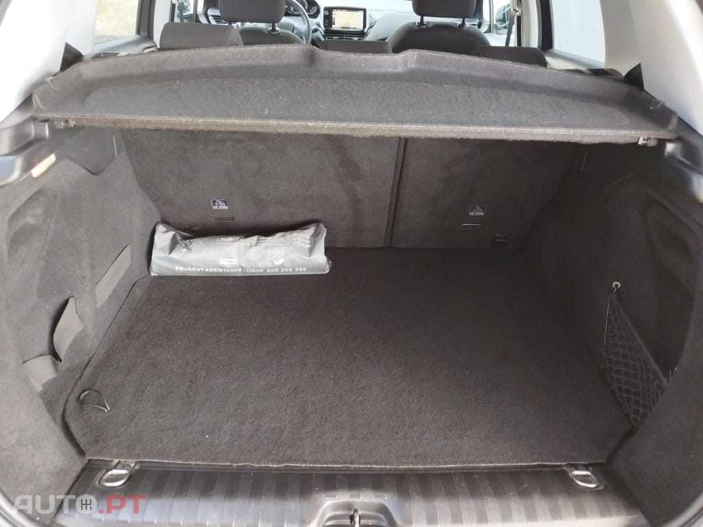 Peugeot 2008 1.6 BlueHDi Style