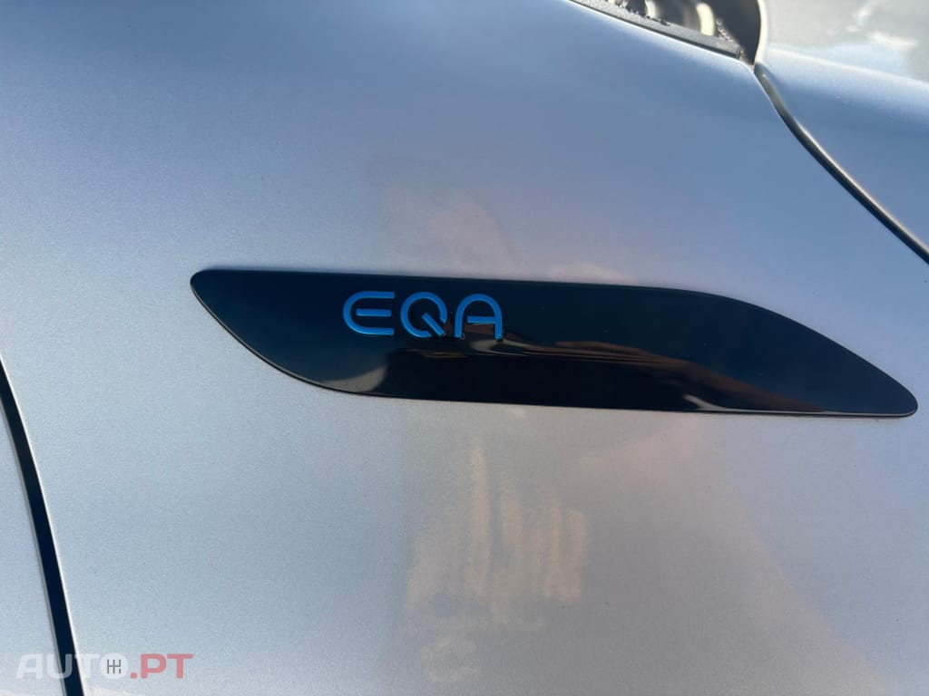 Mercedes-Benz EQA 250 AMG Line