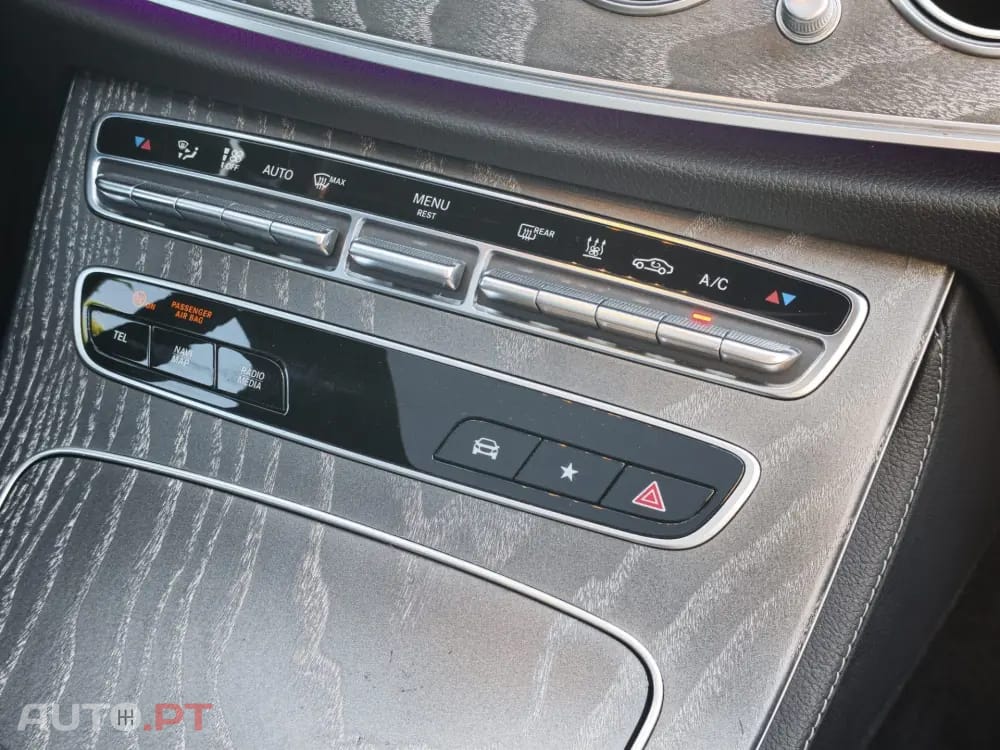 Mercedes-Benz E 300 e Station 9G-TRONIC AMG Line