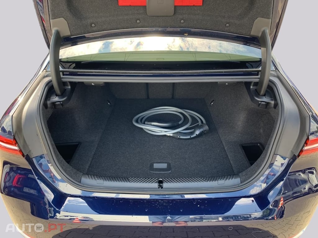 BMW i5 eDrive40 I.V.A DEDUTIVEL 