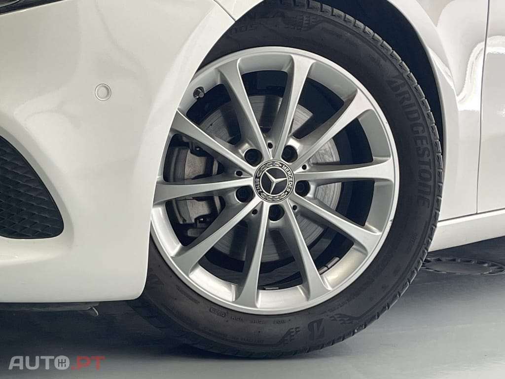 Mercedes-Benz A 200 Progressive
