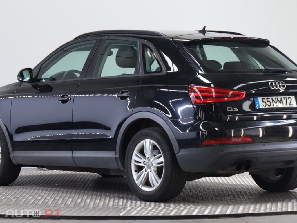 Audi Q3 2.0 TDI Business Line