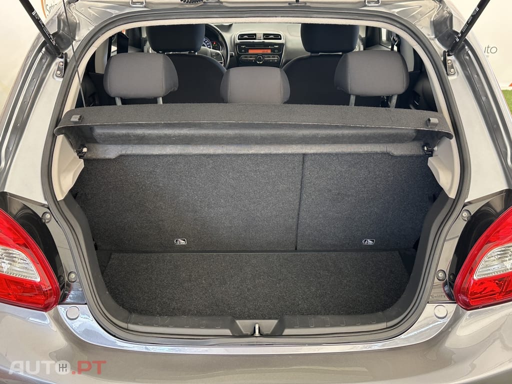 Mitsubishi Space Star 1.2 Intense Connect Edition