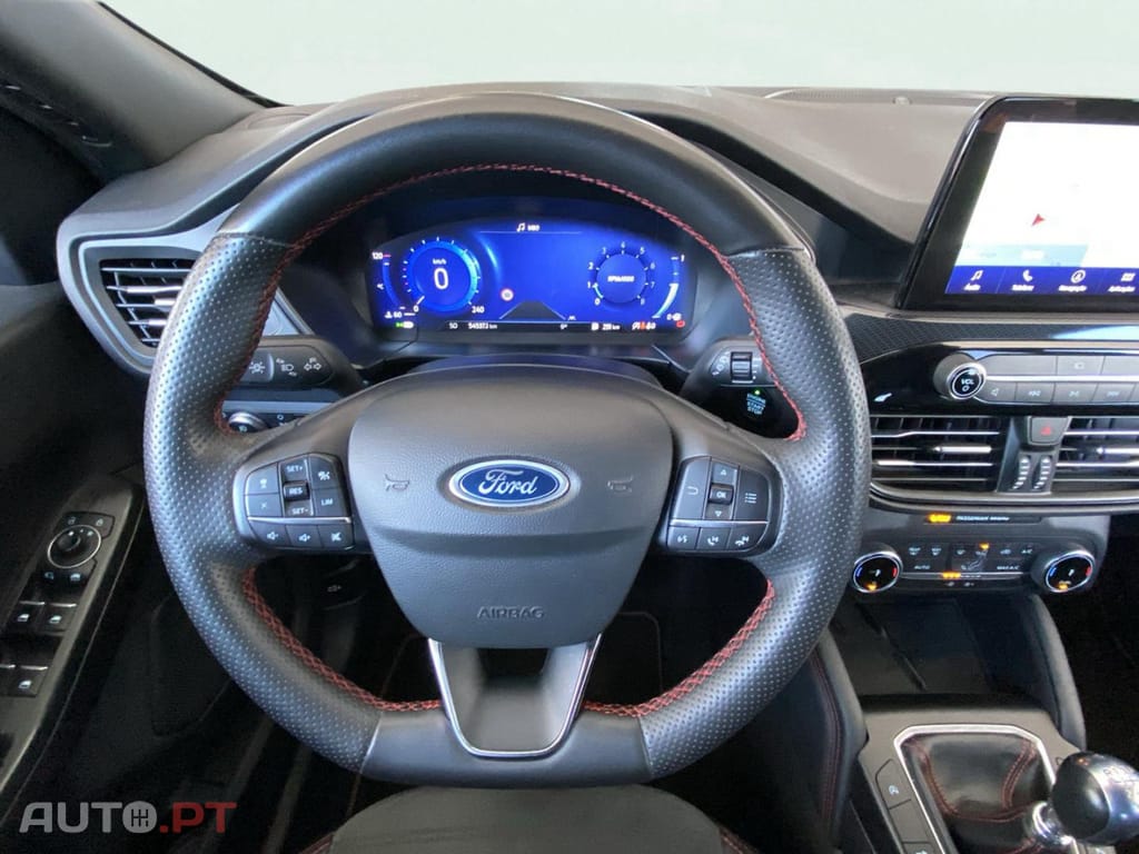 Ford Kuga 1.5 EcoBoost ST-Line