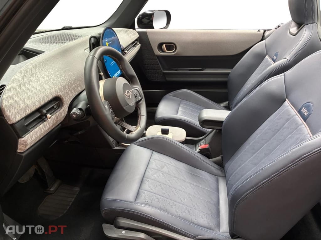 MINI Cabrio Cooper Favoured