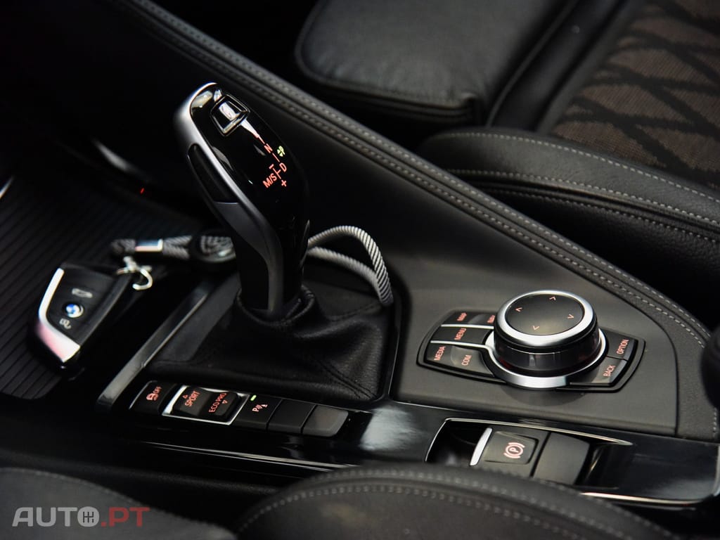 BMW X1 18 d sDrive Auto xLine