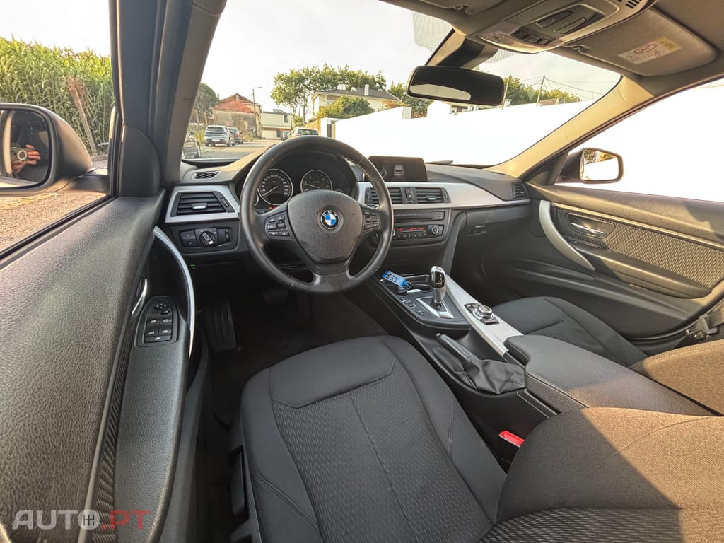 BMW 320 d Touring Auto Line Sport