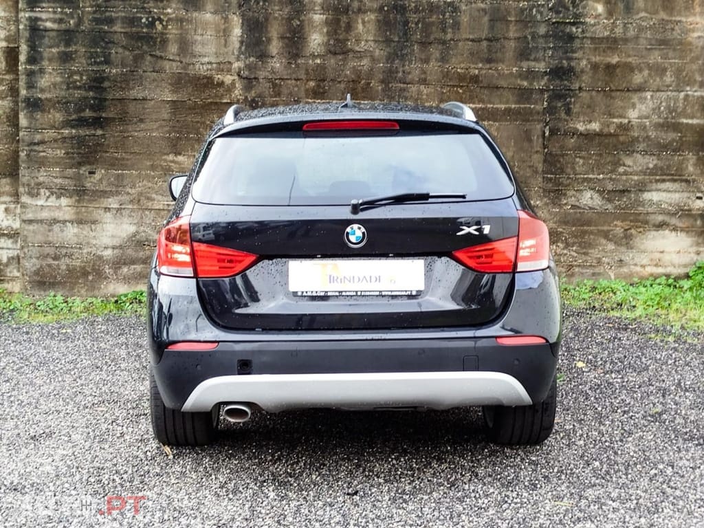 BMW X1 18 d xDrive xLine