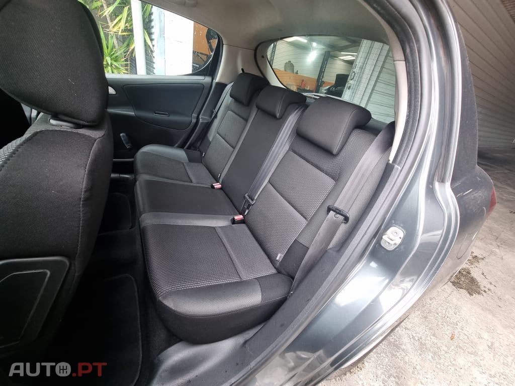 Peugeot 207 1.4 HDi Urban
