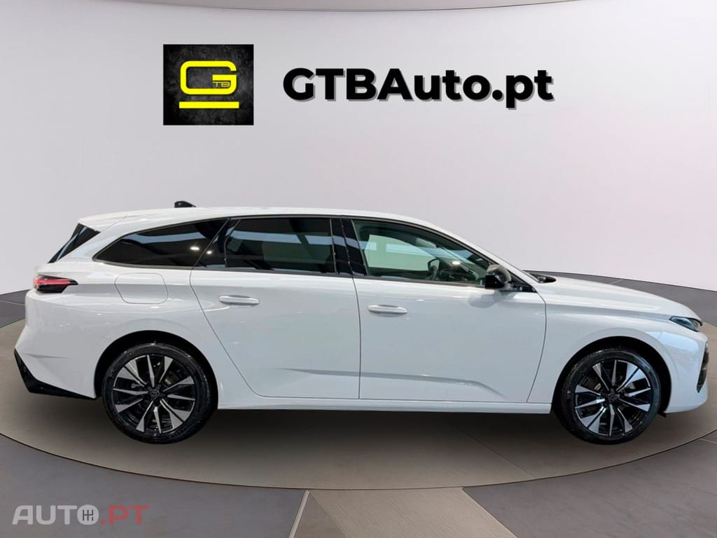 Peugeot 308 SW  Allure Hybrid I.V.A DEDUTIVEL