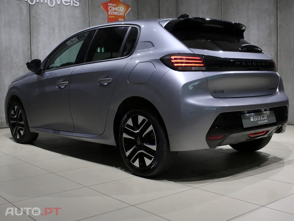 Peugeot 208 1.2 Hybrid Allure e-DCS6