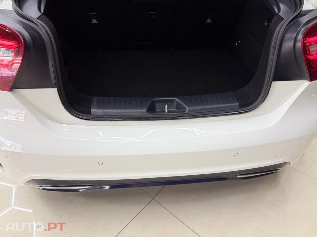 Mercedes-Benz A 180 d Amg line