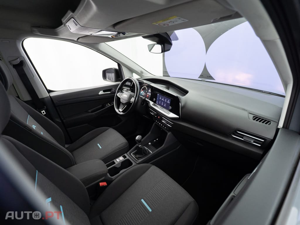 Ford Tourneo Grand 2.0 TDCi Active