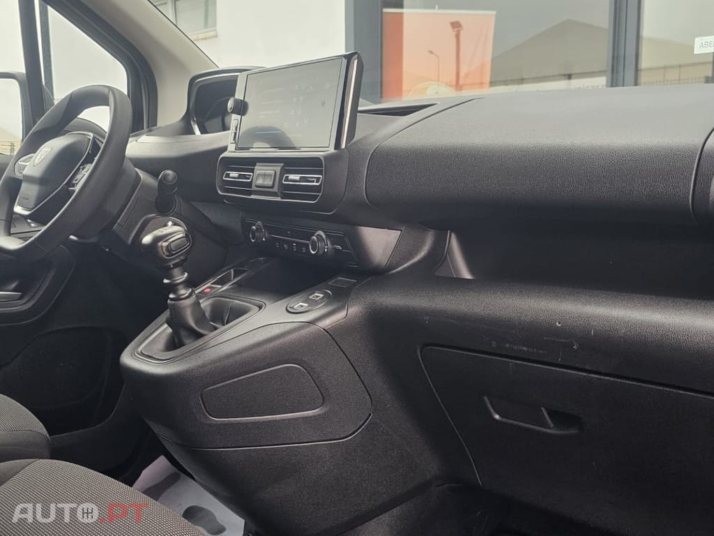 Peugeot Partner 1.5 BlueHDi Premium Standard